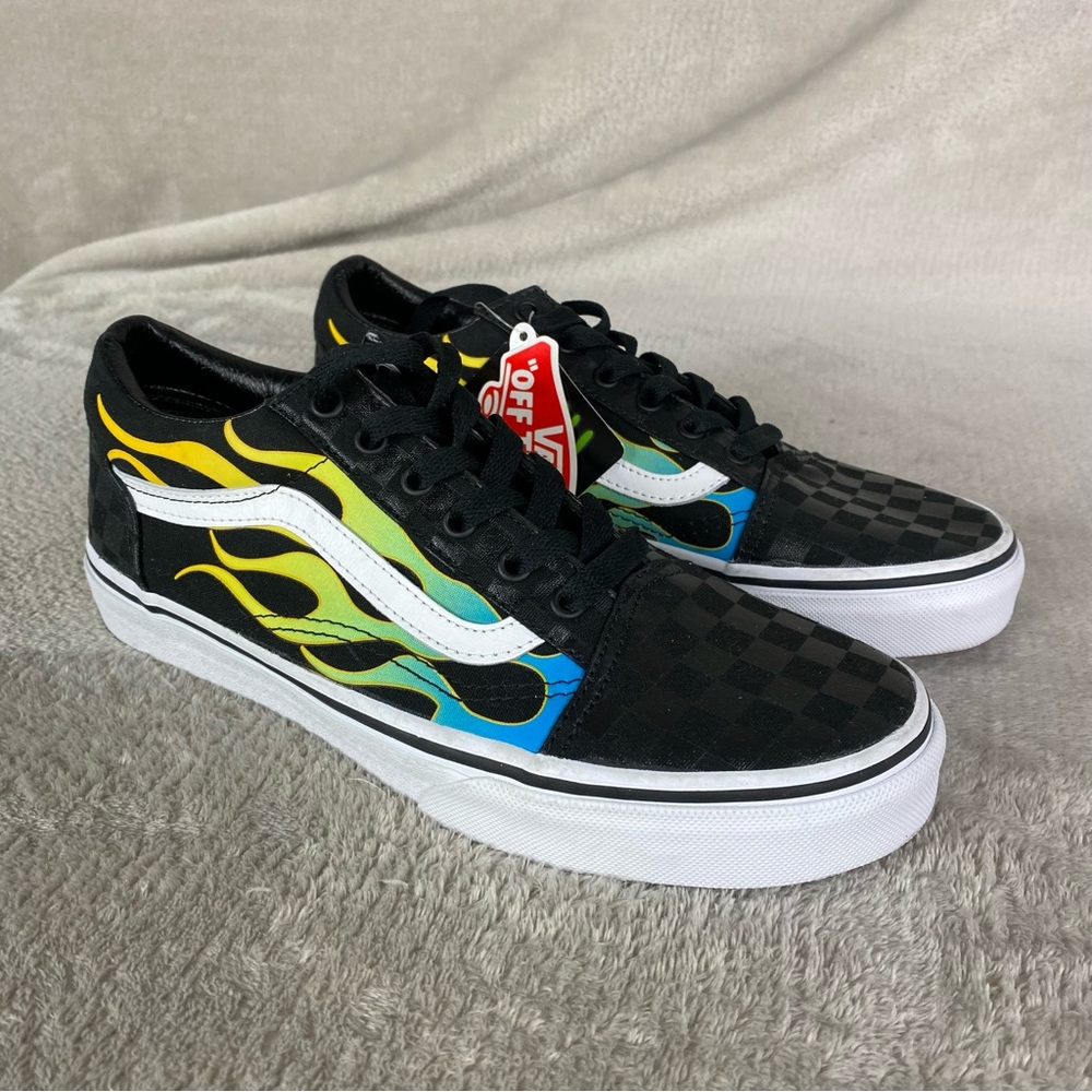 Vans Old Skool Flame Glow in The Dark Shoes Juniors 6 Women 7.5 Black NEW